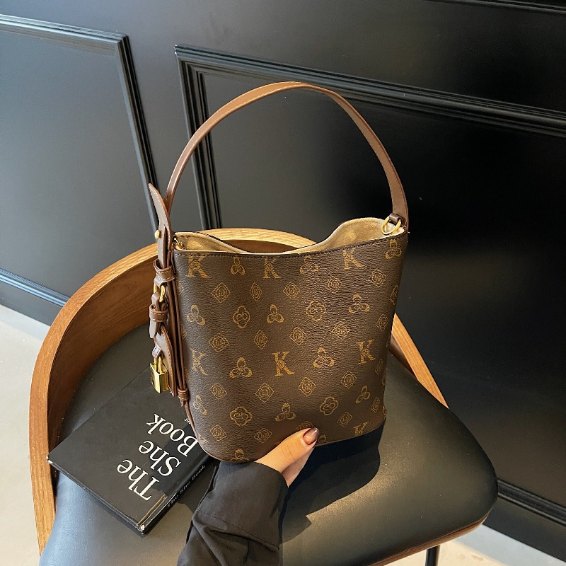Luxury Bags Sale - Nuova borsa a secchiello stampata in