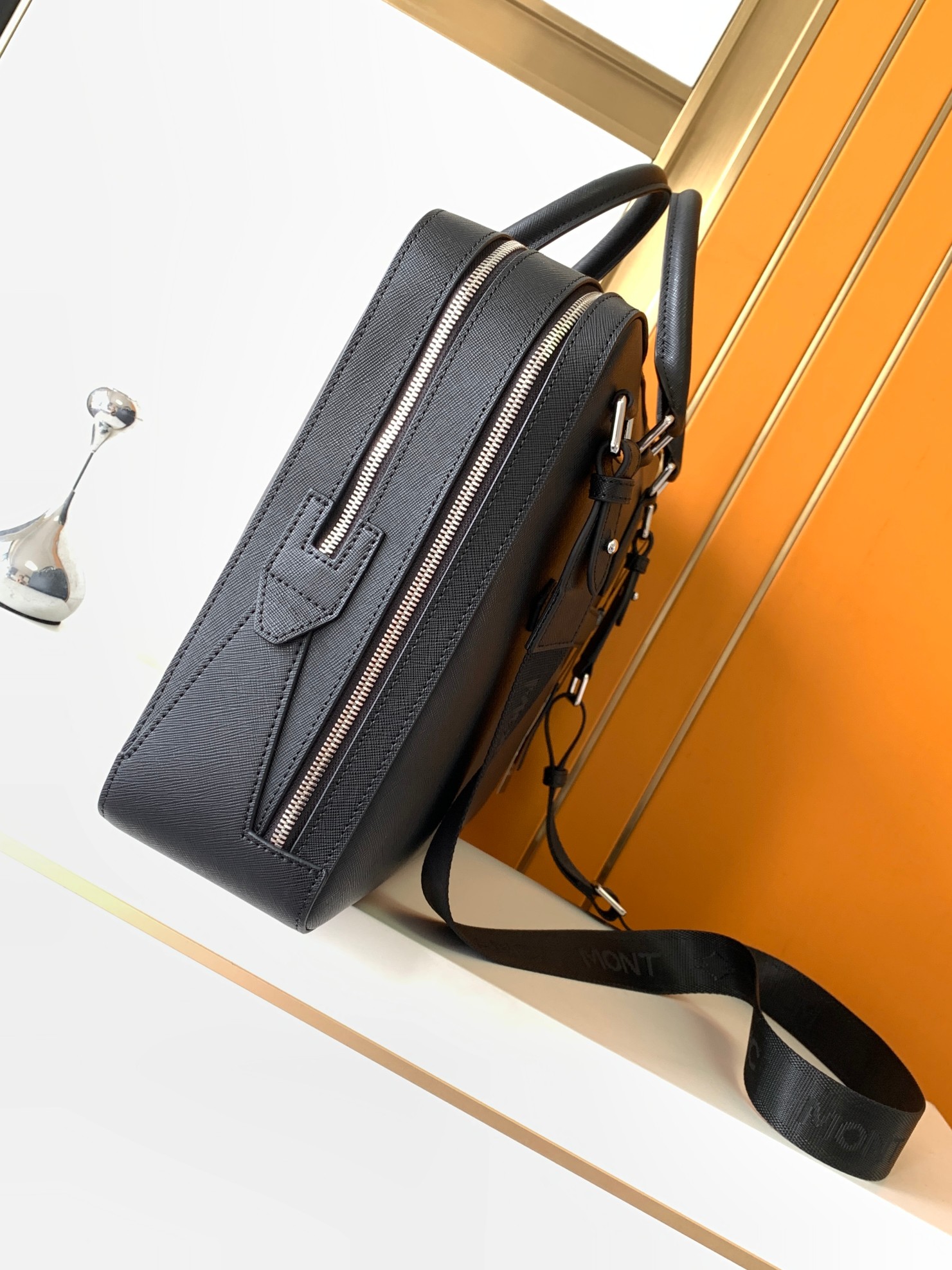 Borse a Mano di Lusso da Uomo, - Luxury Bags Sale recensione e prezzo