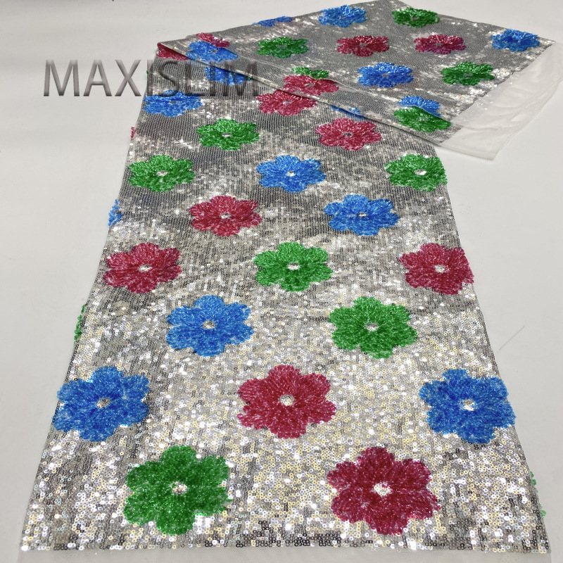 Nuovo Tessuto con Paillettes C - Luxury Bags And Shoes recensione e prezzo